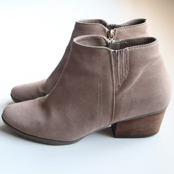Blondo Taupe Suede Leather Block Heel Waterproof Ankle Boots Booties Size 10 - Picture 2 of 16